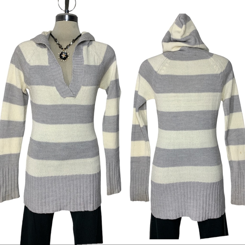 Streetwear Society Grey and White Striped Hoodie Size L